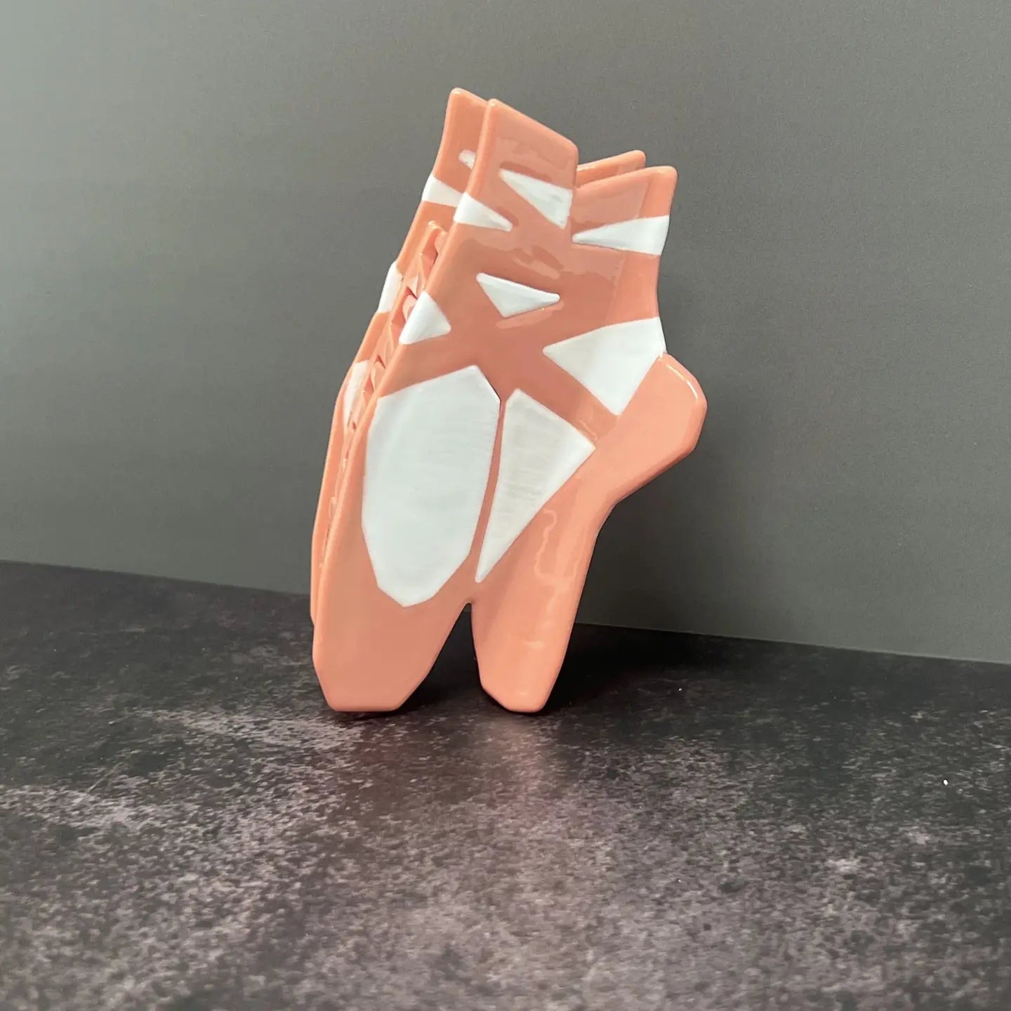 BALLET SLIPPER HAIR CLAW CLIP